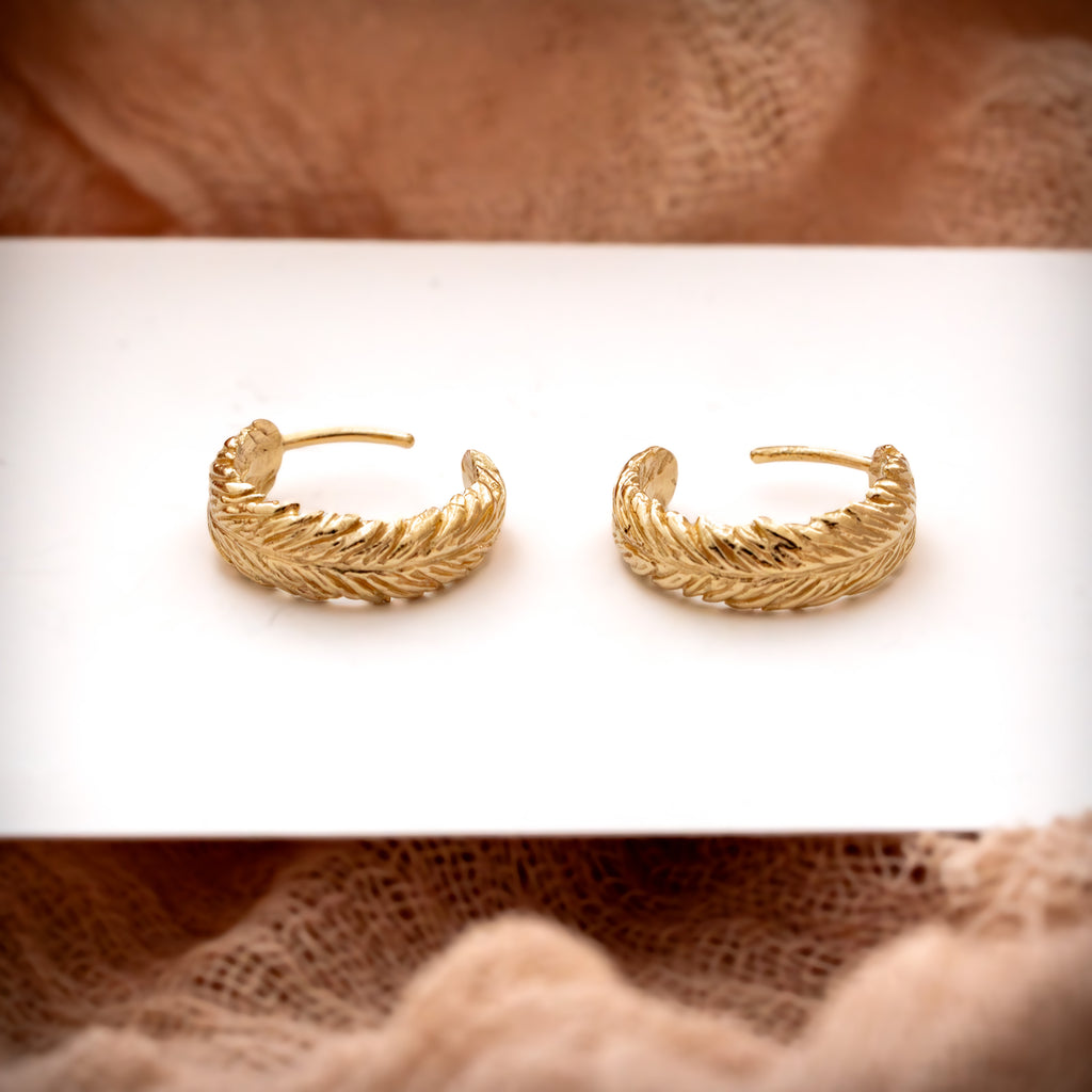 Aretes Take Flight en oro amarillo de 14 quilates