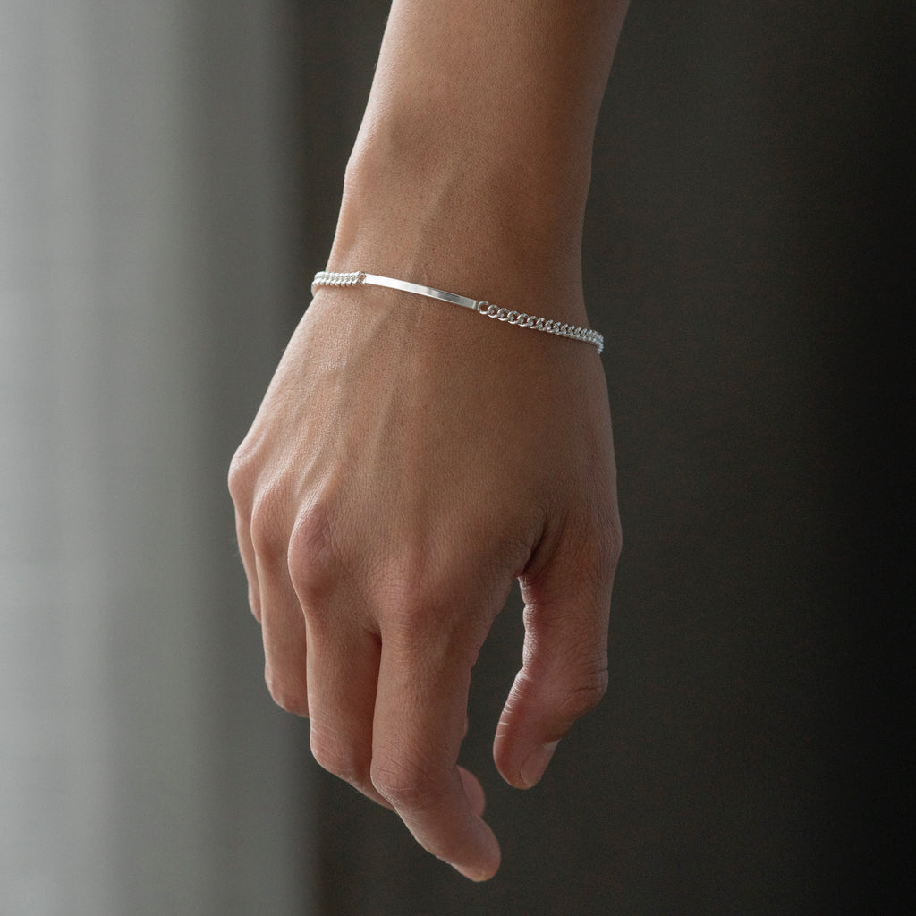 Curbed Curve Bracelet